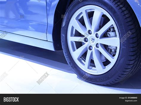Car Wheels Car Sales Image & Photo (Free Trial) | Bigstock