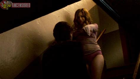 Naked Isla Fisher In The Lookout