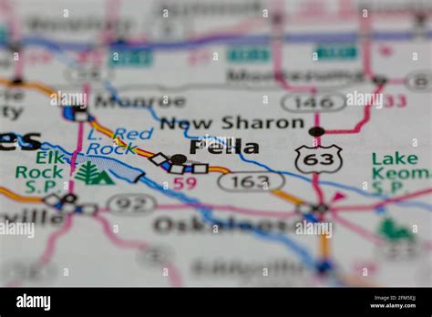 Pella Iowa On A Map Hi Res Stock Photography And Images Alamy