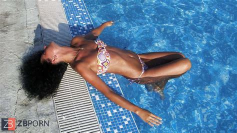 Bulgarian Beach Teenagers By KRMANJONAC ZB Porn