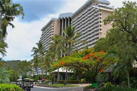 Reef View Hotel Hamilton Island Editorial Image - Image of buildings ...