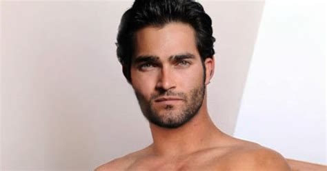 Malecelebritiesnaked The Many Moods Of A Naked Tyler Hoechlin