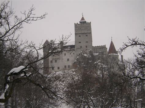 15 Creepy Haunted Castles From Around The World | AFKTravel