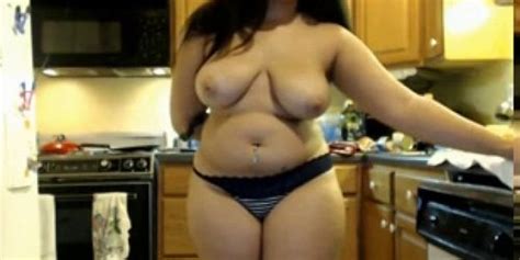 Chubby Showing Her Hairy Pussy Tnaflix