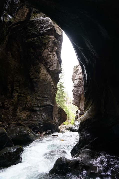 Box Canyon Falls A Loud Waterfall Within A Narrow Gorge