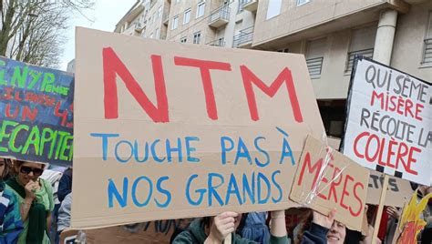 PHOTOS Réforme des retraites les meilleures pancartes dans le