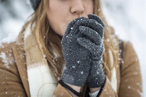 Tips De Belleza Descubre C Mo Cuidar La Piel En Invierno Zs Espa A