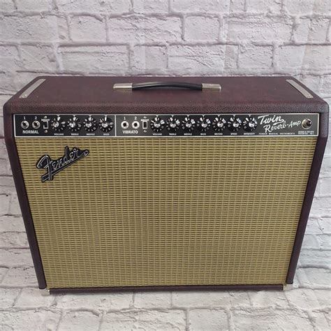 Fender Twin Reverb Ltd Solid Pine Cab Celestion Neo Reverb