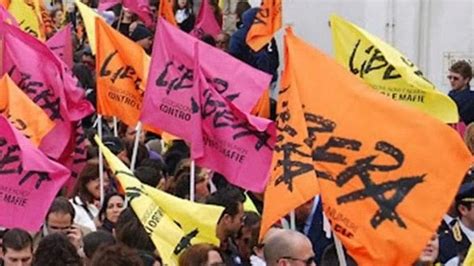 Roma Citt Libera Dalle Mafie E Dalle Ingiustizie Il Marzo Sfila