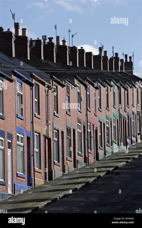 Terraced Housing Sheffield England Hi Res Stock Photography And Images