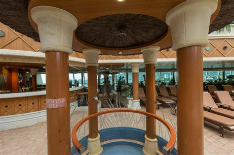 Solarium on Royal Caribbean Radiance of the Seas Cruise Ship - Cruise ...