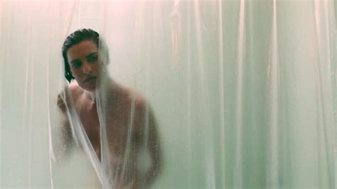 Naked Melanie Shatner In Bloodstone Subspecies II