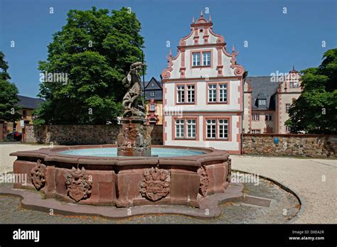 Friedberg Castle and Fountain St George, Friedberg, Hesse, Germany ...