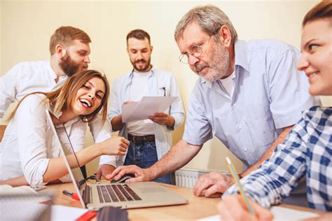 As melhores práticas para gerir cinco gerações no ambiente de trabalho