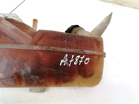 Used Expansion Tank Coolant Radiator Expansion Tank Bottle