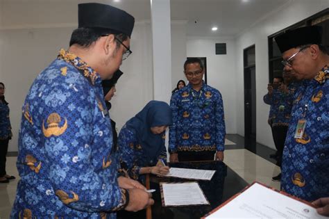 Pelantikan Dan Pengambilan Sumpah Jabatan 43 Pejabat Fungsional