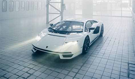 Lamborghini Countach LPI 800 4 Revealed A New Hybrid V12 Hypercar