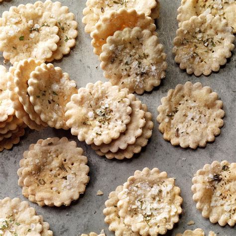 Thyme-Sea Salt Crackers Recipe: How to Make It