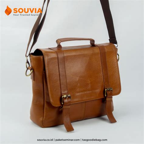 Tas Selempang Kulit Asli Souvenir Kantor Premium Souvia