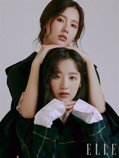 G I Dle Miyeon Shuhua Elle Korea November Issue