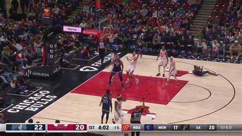 Anthony Edwards gets carried to locker room after scary ankle injury vs