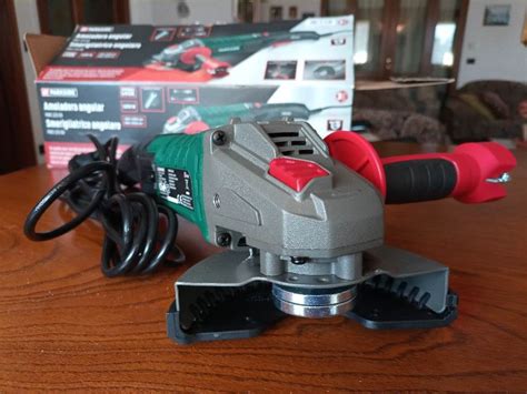 Smerigliatrice Angolare Parkside - Elettroutensili e utensili a Arezzo