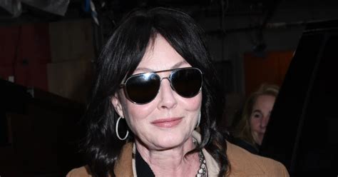 Sie K Mpft Gegen Krebs Shannen Doherty Teilt Gesundheitsupdate