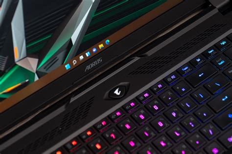技嘉AORUS 17 XE4電競筆電評測：四邊極窄邊框的大視野中高階戰艦 | 4Gamers