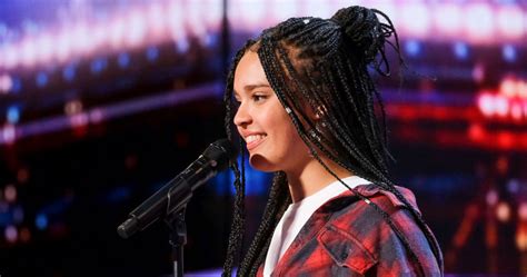 ‘americas Got Talent Season 17 Sara James Wins Simon Cowells Golden