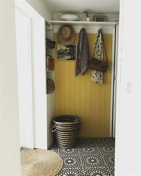 13 Yellow Hallway Ideas That Will Make You Rethink Everything Sleek Chic Interiors