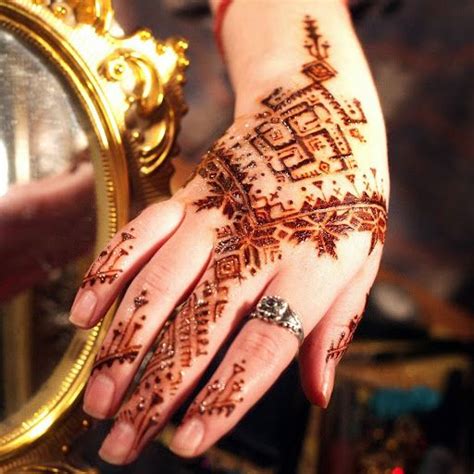 44 Best Om Henna Tattoo Images On Pinterest Henna Tattoos Hennas And