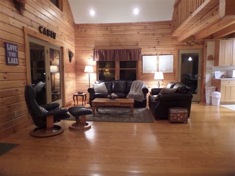 CABIN AT THE COVE - CLAYTOR LAKE, VA- NEAR VIRGINIA TECH (VT) AND ...