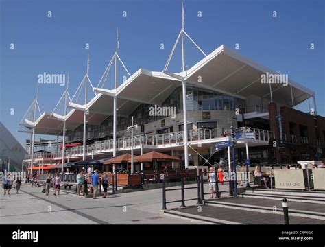 Cafes and restaurants Gunwharf Quays Portsmouth Stock Photo - Alamy