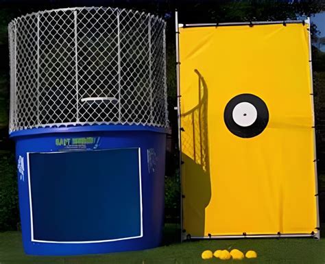 Dunk Tank Dunking Machine Or Booth Lee S Rental