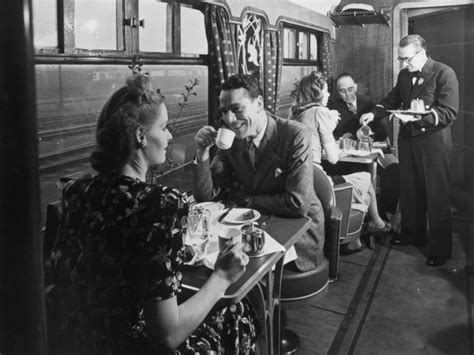 Vintage Photos Show How Glamorous Train Travel Used to Be - Business ...