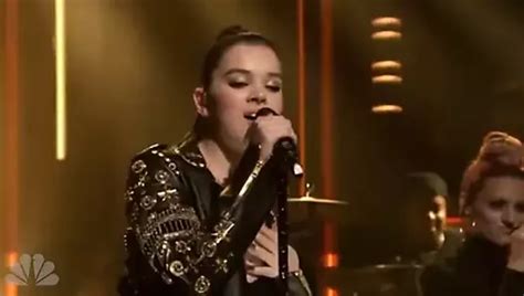 Hailee Steinfeld Nude Porn Videos Sex Tapes Xhamster