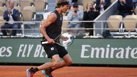 Einzug Ins Halbfinale Der French Open Zverev Entzaubert Wunderkind