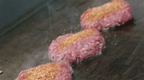 Video Comment Sont Fabriqu S Les Steaks De Vos Hamburgers