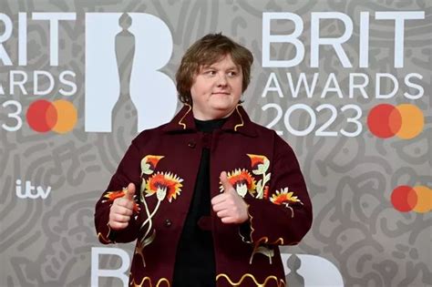 Lewis Capaldi Admits He May Need To Quit Music If Tourette S Worsens