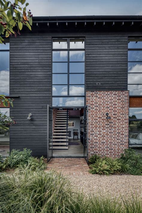 Industrial Siding Modern Architecture The Industrial Slope House By