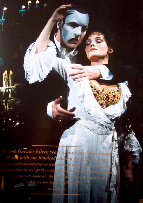 Operafantomet: phantoming, John Owen-Jones as the Phantom in West End:...