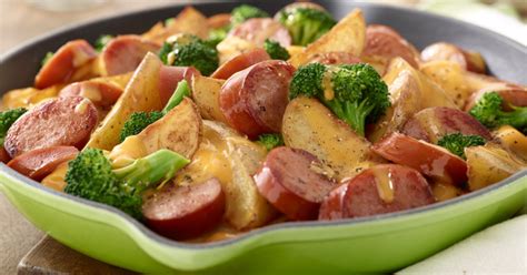 Potato Broccoli And Smoked Sausage Skillet Eckrich Recipe Smoked Sausage And Potato Recipe