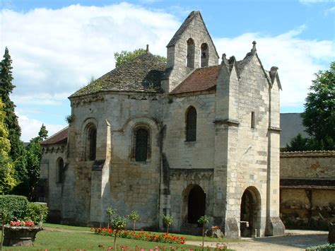 Liste d églises françaises à clocher mur Définition et Explications