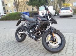 Malaguti Naked Bike Moto Zombdrive