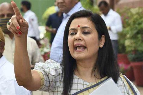 Nishikant Dubey Trinamul Congress Mp Mahua Moitra Hits Back After Bjp