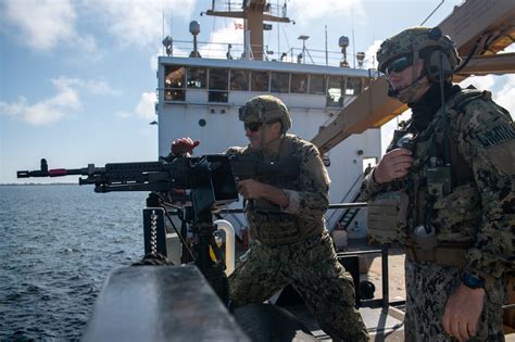 DVIDS Images U S Coast Guard Trains With U S Army At U S Naval