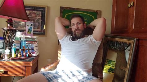 爸爸在拳击手烟斗和精液 Pornhub Gay