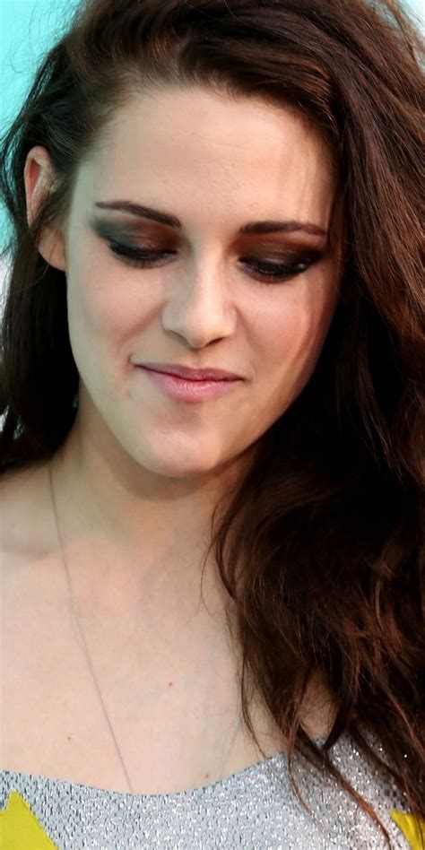 Kristen Stewart Actress Cute Smile 1080x2160 Kristen Jaymes