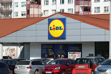 Lidl Becomes Latest Grocer To Increase Staff Wages With M Investment