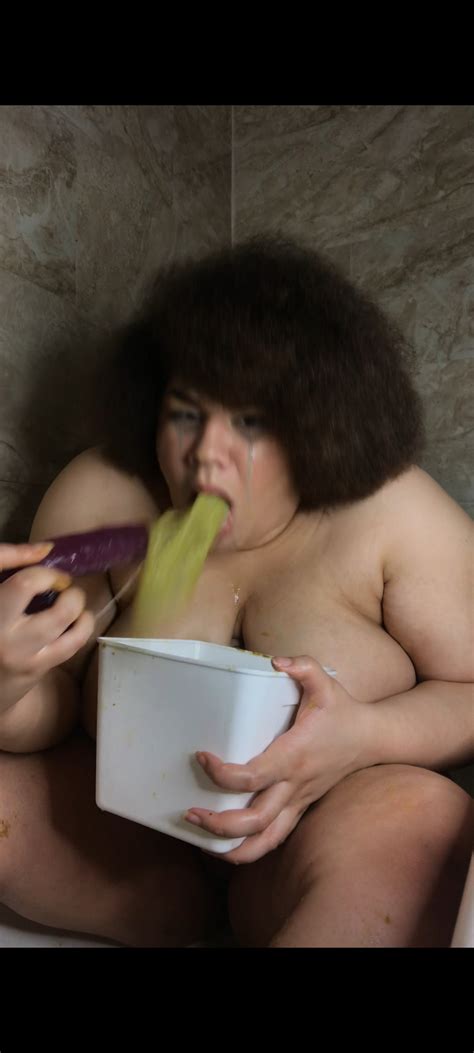 Fat Ebony Dildo Puke In Bucket ThisVid